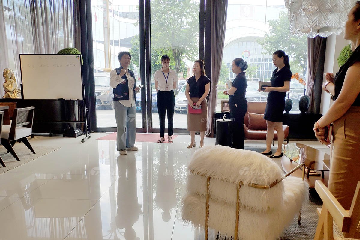 <strong>黄瓜TV最新网站观看入口集团 | 销售精英</strong>